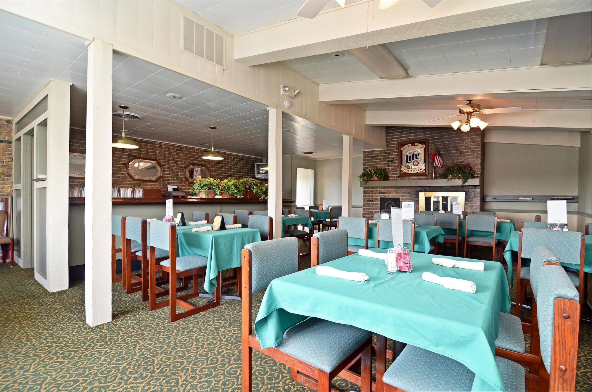 Baymont By Wyndham Effingham Hotel Restoran gambar