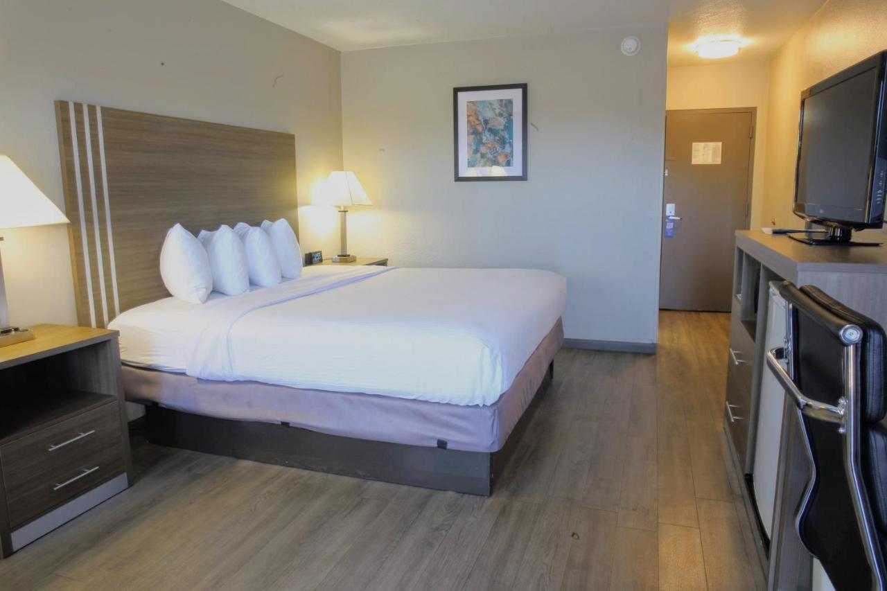 Baymont By Wyndham Effingham Hotel Luaran gambar