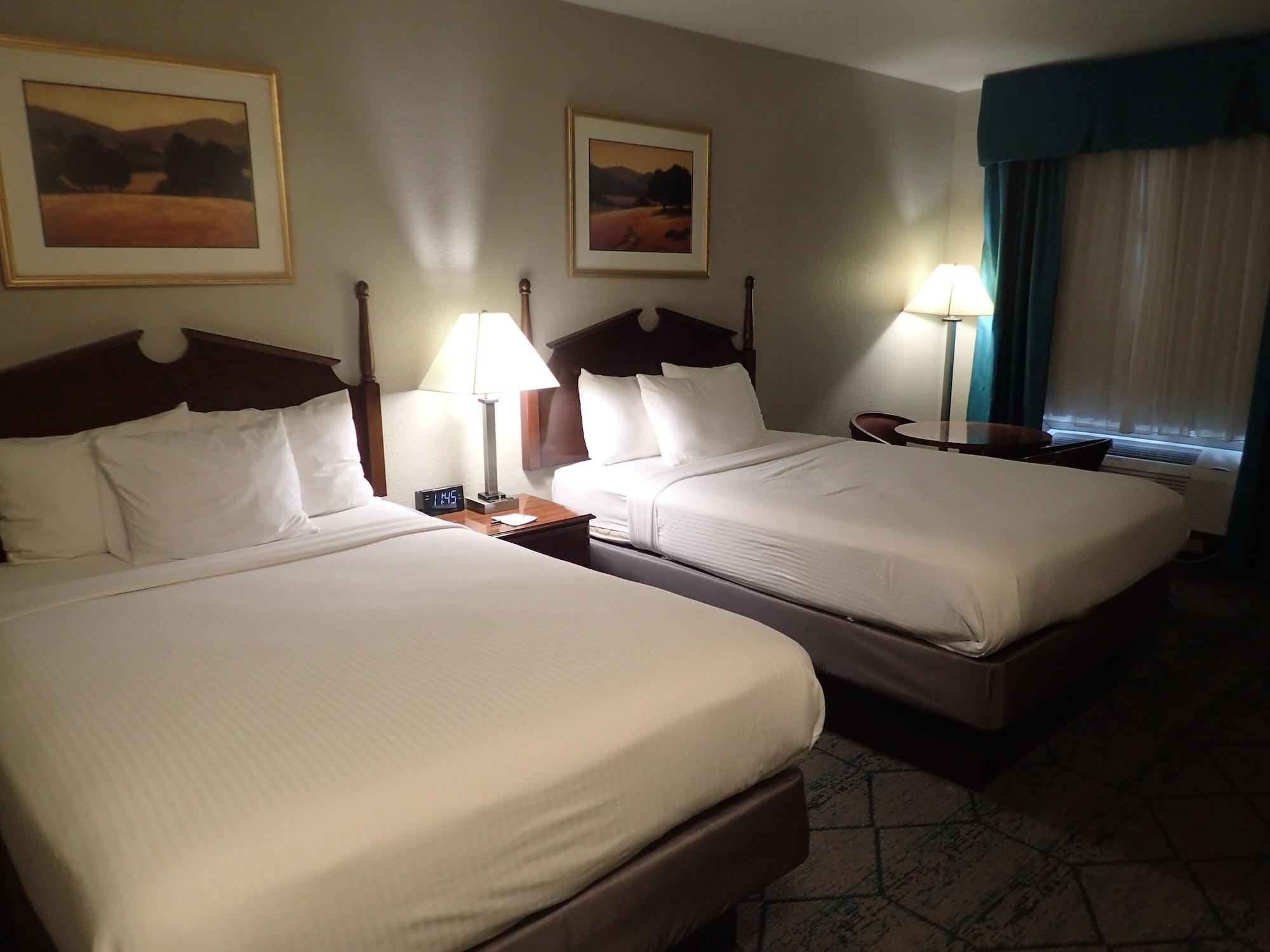 Baymont By Wyndham Effingham Hotel Luaran gambar