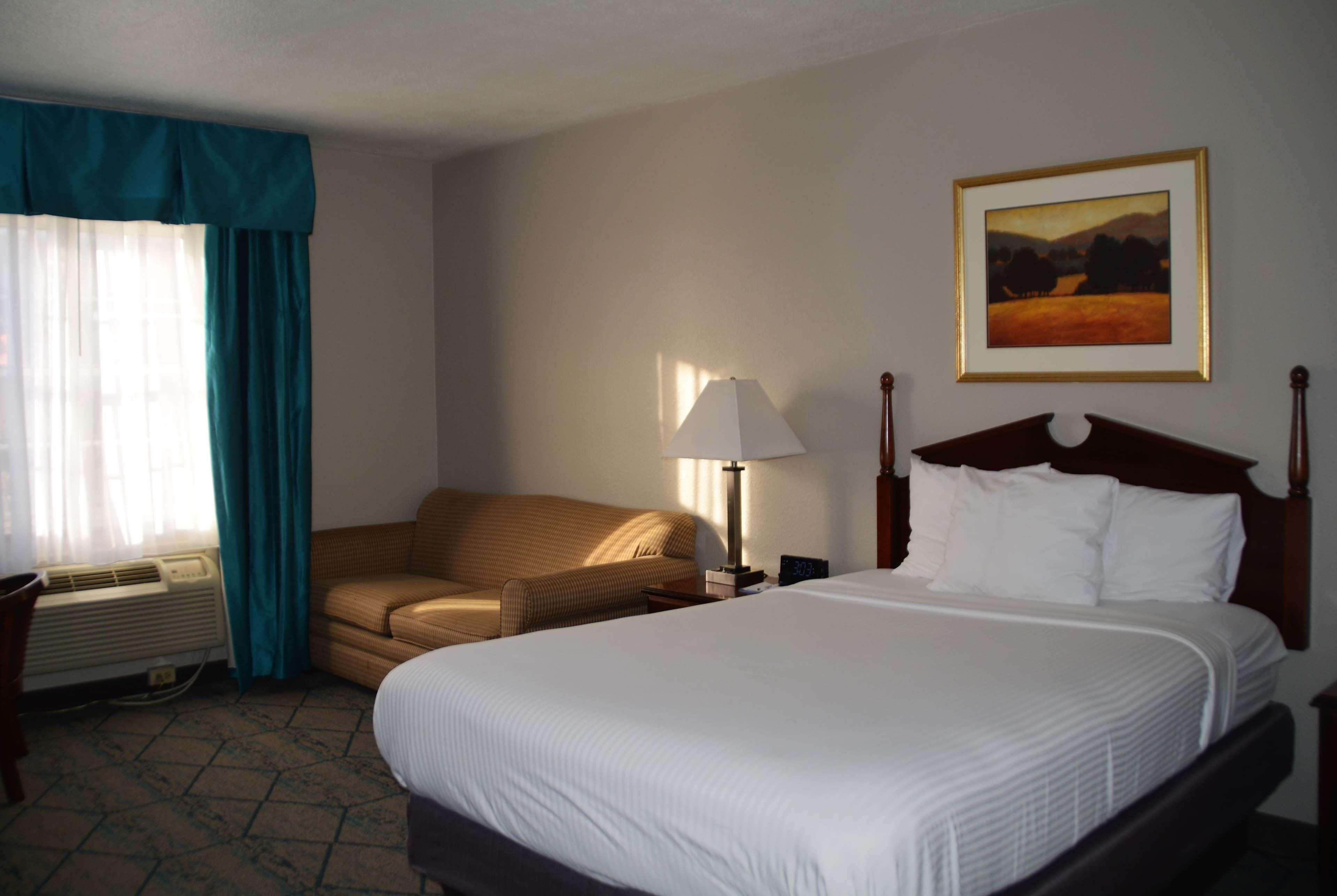 Baymont By Wyndham Effingham Hotel Luaran gambar
